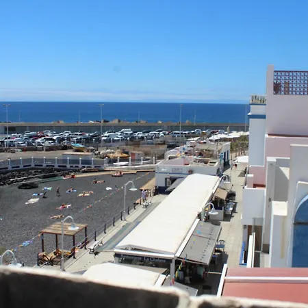 La Avenida Nieves Agaete *